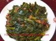How To Make Simmered Collard Green And Bacon