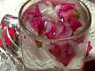 How to Make Fresh Floral Ice Cubes