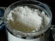 How to Sift Flour