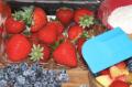 How To Make Fresh Fruit Muffin With Cinnamon Sugar Crumble