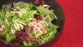 How To Make Walnut Green Salad