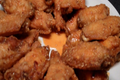 Honey Sriracha Chicken Wings