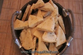 How To Make Pita Chips Flavored With Herbs