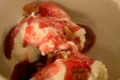 How To Make Ice Cream Sundae With Cranberry Sauce