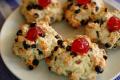 How To Make Cherry Buns