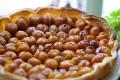 Glazed-plum Cheese Pie