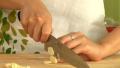 How To Chop Garlic