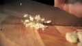 How To Mince Garlic