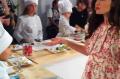 Jennfer Garner At The Frigidaire Kids Cooking Academy Video