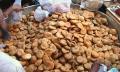 800 Kachauris Being Fried in One Kadhai at a Vendor Outside Jama Masjid in Delhi