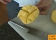Tips To Cut A Mango