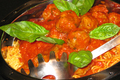How To Make Meatballs In Tomato Sauce