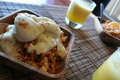 Pineapple Orange Juice Smoothie & Apple Cinnamon Oatmeal 