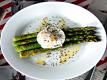 How To Make Healthy Asparagus With Poached Eggs
