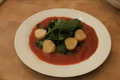 How To Make Spicy Salad With Poached Scallops