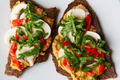 How To Make Raw White Cheese And Collards Pizza