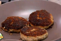 How To Make Salmon Cake With Lemon Artichoke Aoli