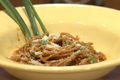 How To Make Spaghetti With Green Onions And Pasta Sauce
