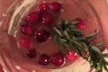 How To Make Sparkling Christmas Mocktail