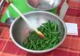 How To Make Spicy Walnut Green Beans