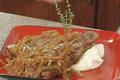 How To Make Ale Bronzed Steak With Caramelized Onions