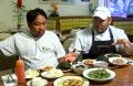 People's Caf&Atilde;&copy; Review