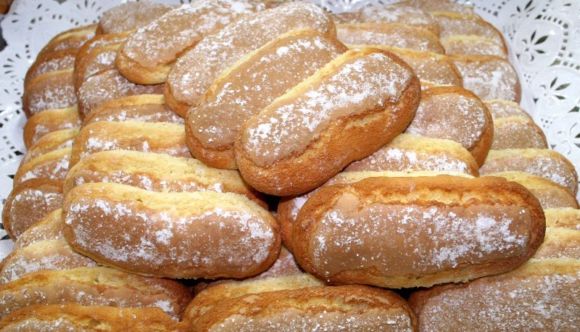 Bizcochos are light spongy cakes from Spain