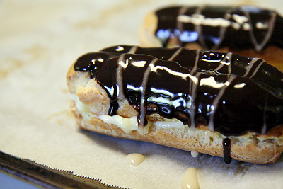 SImply Delicious Fondant Dipped Eclairs SImply Delicious Fondant Dipped Eclairs