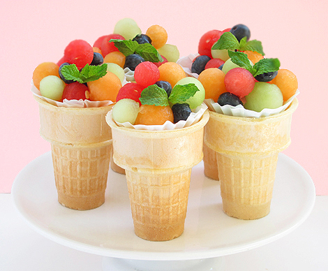 Fruit salad with ice cream