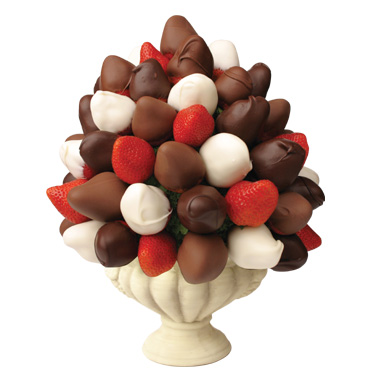 How to Make a Strawberry Tree Centerpiece 