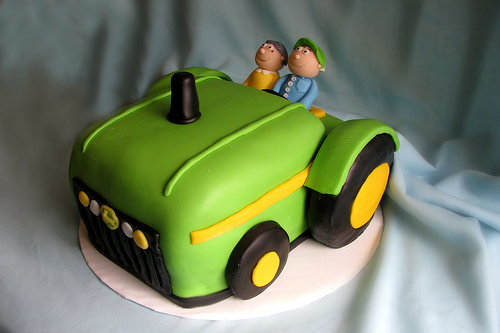 tractor birthday cake