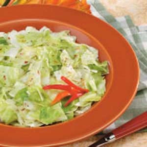 Fried cabbage can also be eaten by including it in different recipes