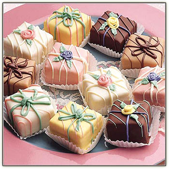 Storing candies in different ways to keep them fresh and delicious
