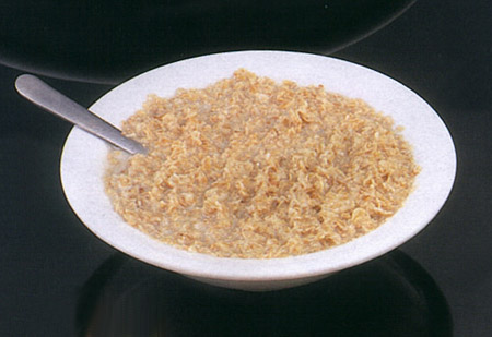 Have oatmeal at least once a day to have a flat stomach