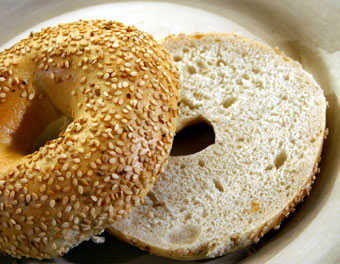 bagels are rich in vitamin B