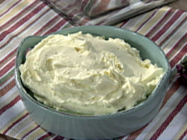 churn butter