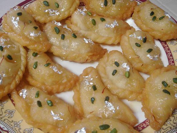 Gujjiya