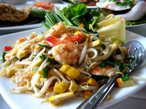Pad thai Pad thai