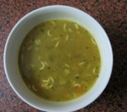 vegetable and noodle soup