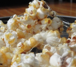Swet caramel popcorn