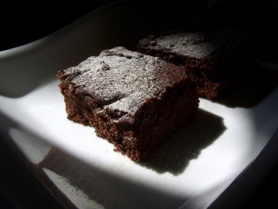 Using coconut flour can reduce calories in cakes