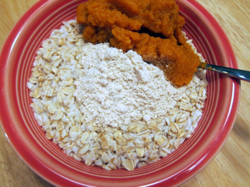 Pumpkin mash and oatmeal