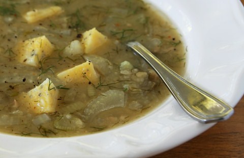 Dried Koukia may be eaten boiled or mashed up into a soup