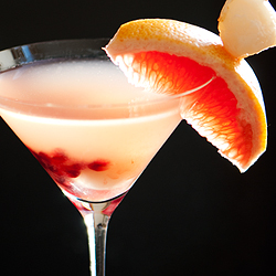 grapefruit martini at Underbar