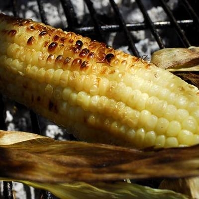 grilling-corn-without-husk grilling-corn-without-husk