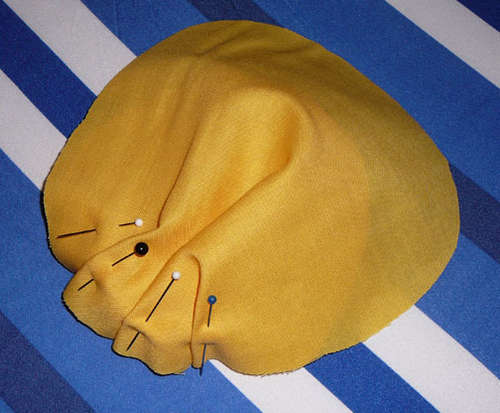 how to make corn cob costume - making the kernels