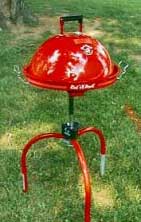 Red Devil gas grill is not only easy to use but highly compact and portable. 