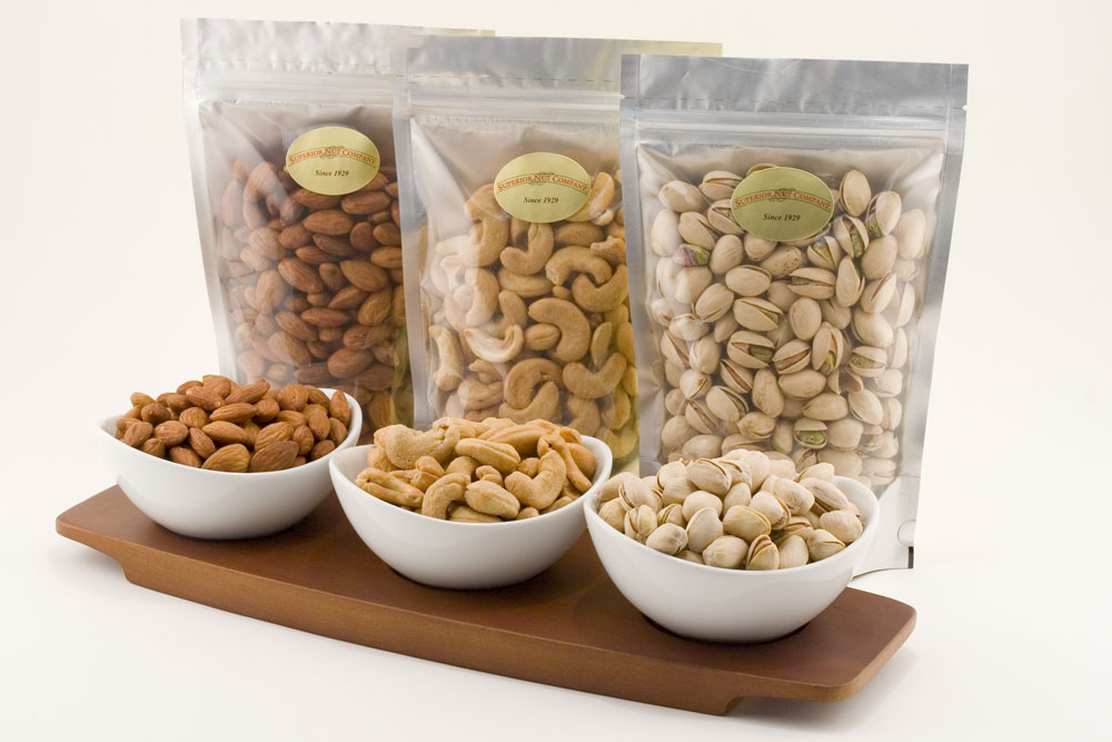 storing-nuts storing-nuts