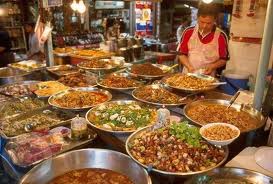 Path Khi Mao is a popular Thai street food
