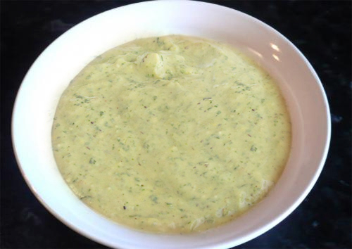 Italian Basil, Garlic and Pine Kernel Sauce Italian Basil, Garlic and Pine Kernel Sauce picture